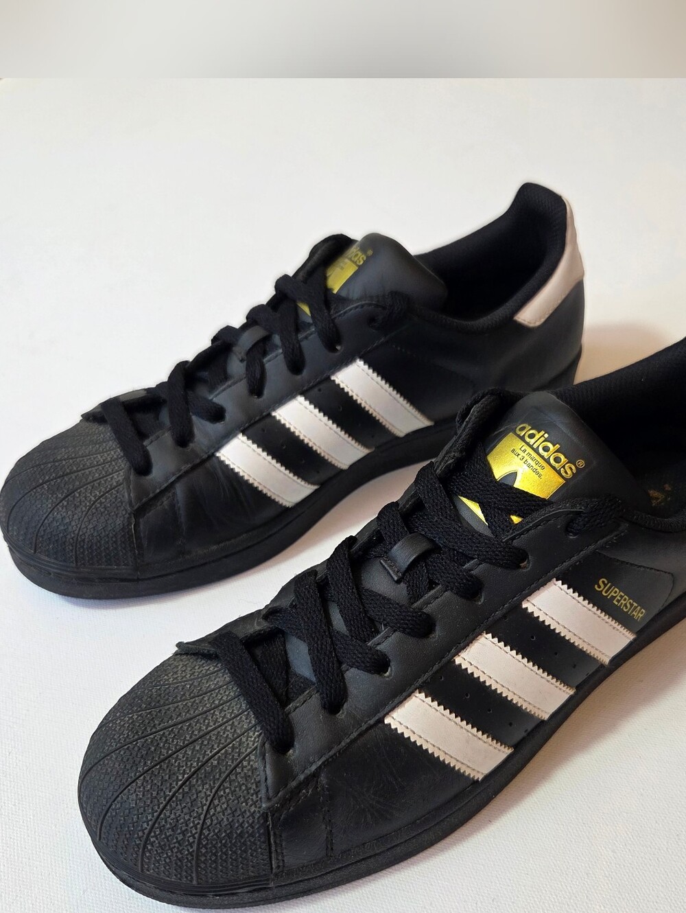 Adidas Superstar B27140 Mens 10 Black White Gold Leather Shell Toe Sneakers